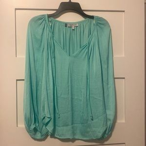 Jennifer Lopez Teal Blouse